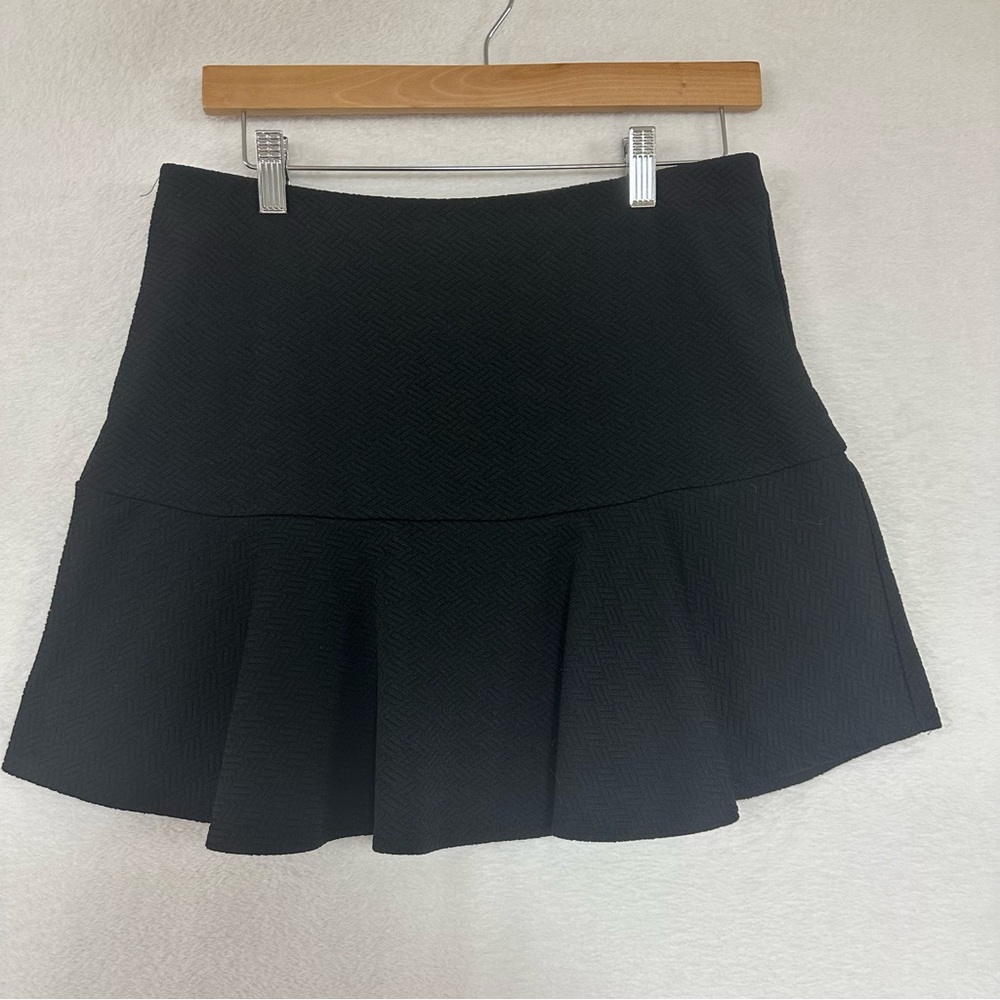 Bethany Mota Black textured skater Skirt size L Women